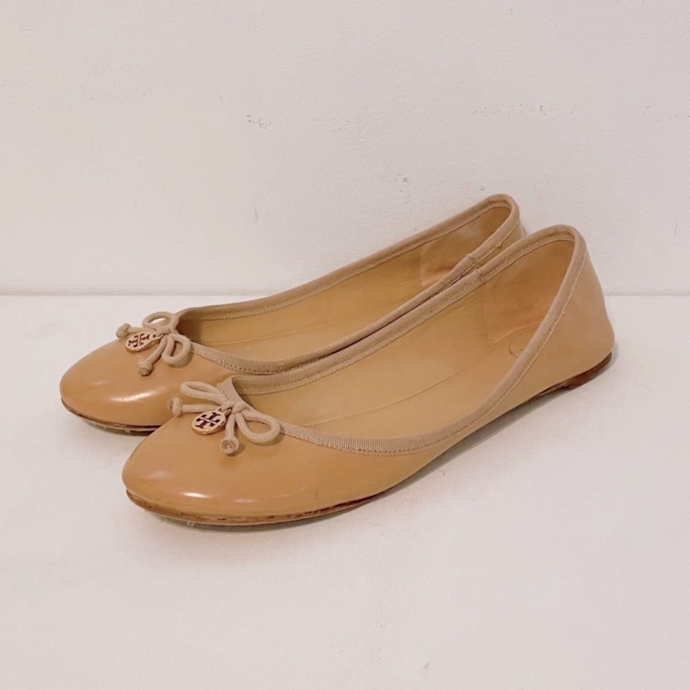 Tory Burch Beige/ Tan Ballet Flats